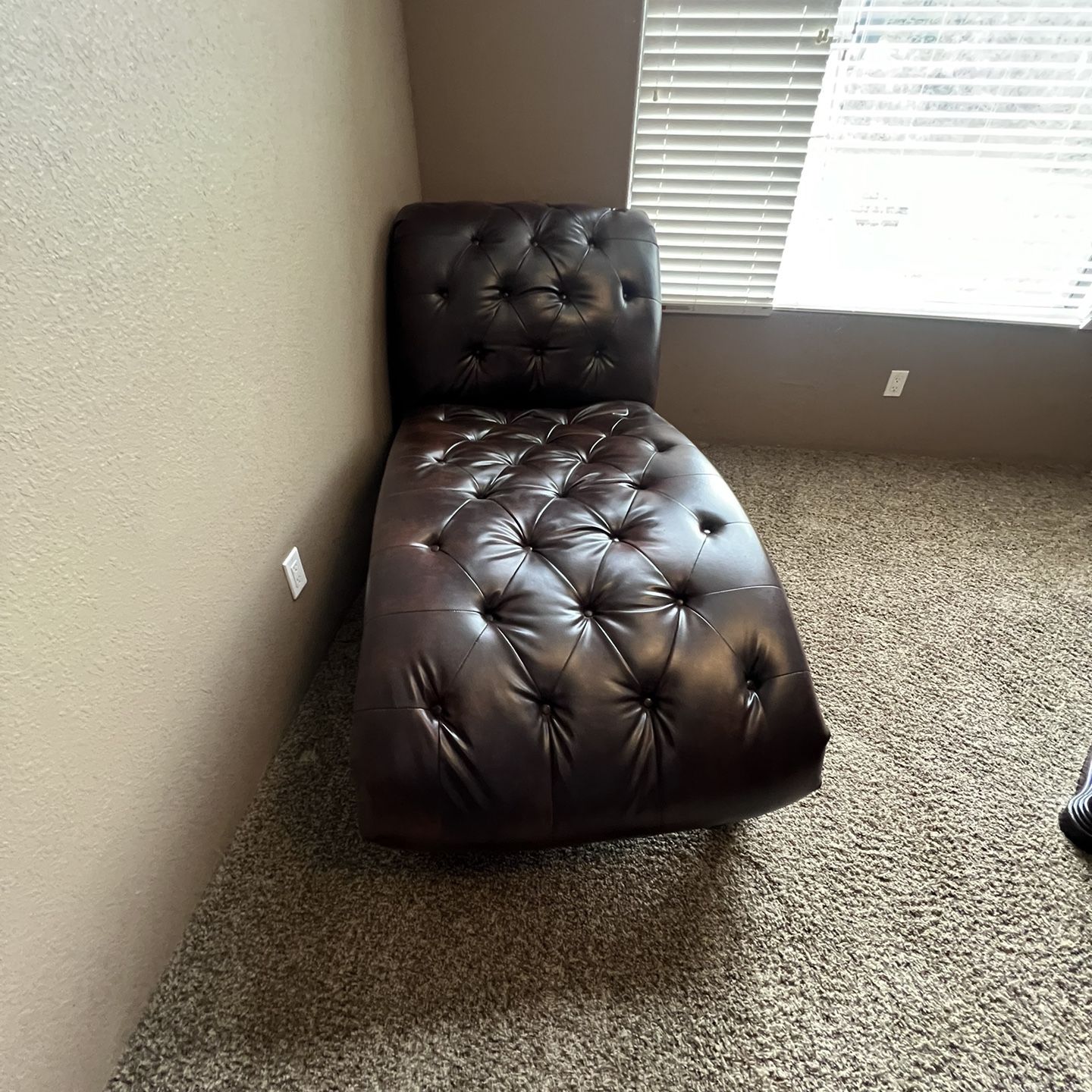 Leather Chaise Lounge Dark Brown With Rivets 