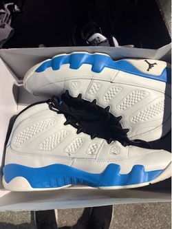 Retro 9 “Powder Blue”