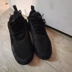Nike 270 Air Max Black