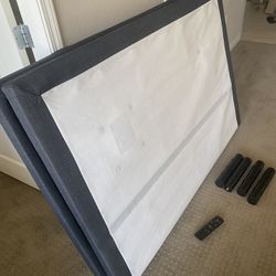Queen Adjustable Bed Base