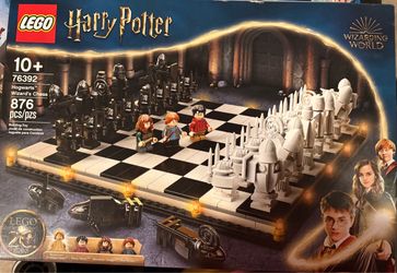 never opened/ Harry Potter LEGO set 76392