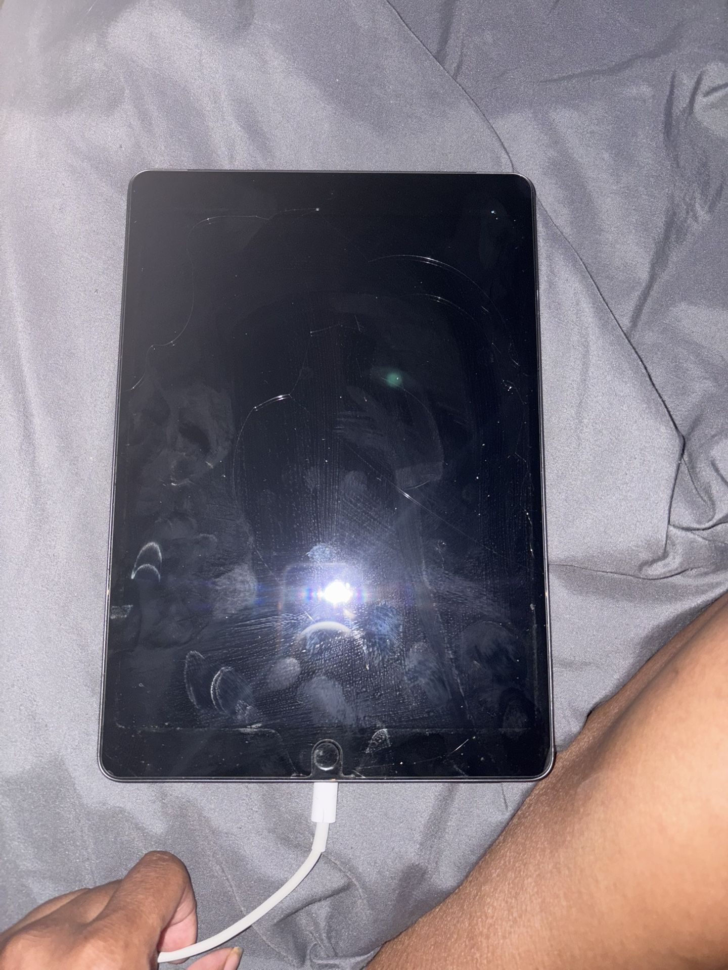 iPad 9th Generation Gently Used