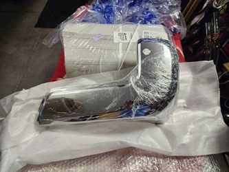 Toyota Tacoma Chrome Bumper Cap