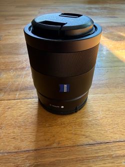 Sony Zeiss 55mm f1.8 FE Sonnar Full Frame Lens (E-Mount)