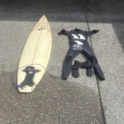 Surfboard/ Westsuit