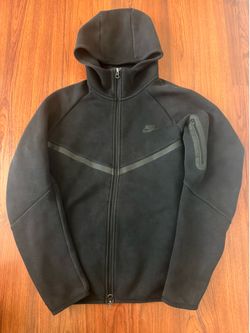 Nike Tech