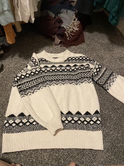 American Eagle Sweater 