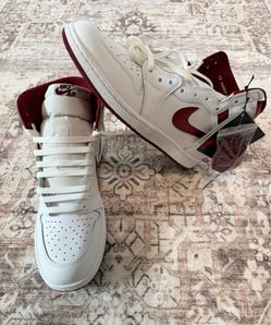 Nike Air Jordan 1 Retro High OG 'Team Red' Size 12