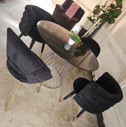 Modern dining table
