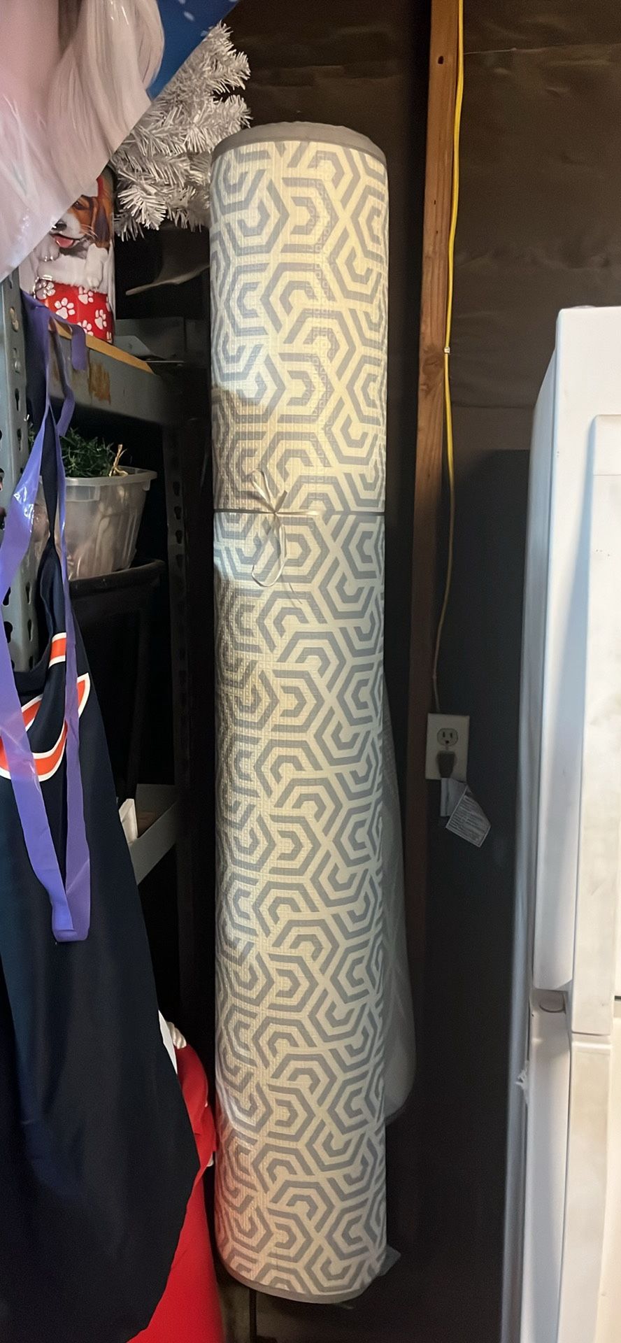 2 large playmats (reversible patterns) 
