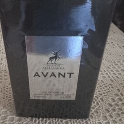 Brand New Inbox, Avant