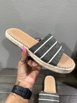 Women’s Sandals Size 8.5