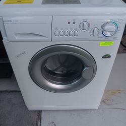 NICE SPLENDIDE WASHER AND DRYER COMBO FOR SALE