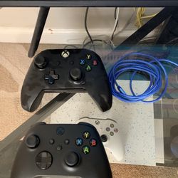 Xbox One Controllers