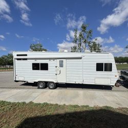 Weekend Warrior Toyhauler 