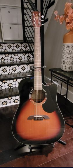 Alvarez Alvarez Regent Series Dreadnought Cutaway Acoustic-Electric Sunburst