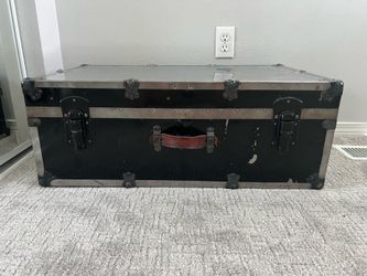 Old metal foot locker
