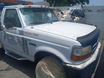 Towtruck Ford F450 Gas