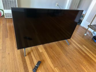 43’ Samsung  TV with remote