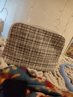 Makeup bag