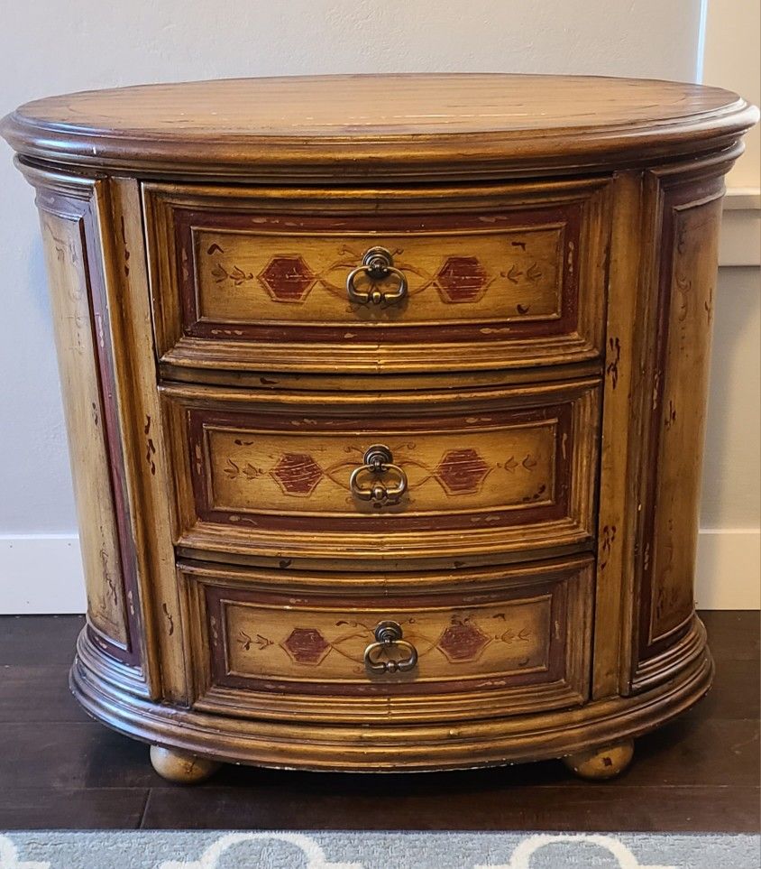 Accent Table / Side Table / Night Stand