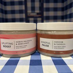 Bath & Body Works Salt Body Scrub 