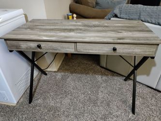 Computer desk
