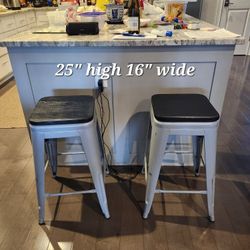 $40 Each Kitchen Counter Stool Stools