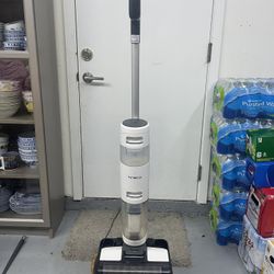 Tineco iFLOOR 3 Breeze Wet Dry Vacuum: Cordless Floor Cleaner & Mop for  Hard Floors 