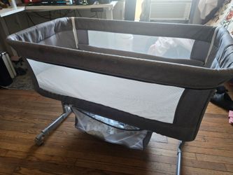 Baby Bassinet/Bedside