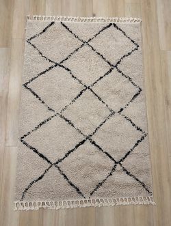 nuLOOM Moroccan Shag Rug 5x8 - Off White