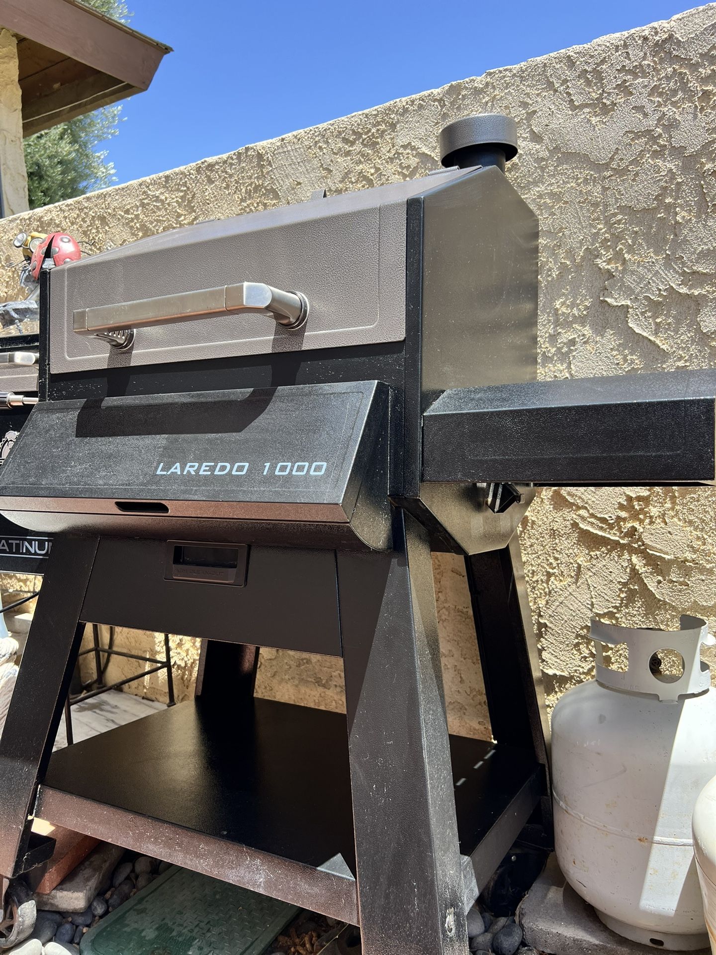 Pitboss smoker Laredo 1000