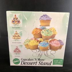 Wilton Cupcakes Stand
