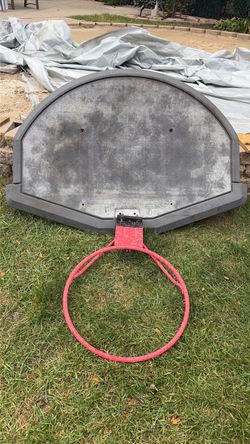 Free basketball hoop
