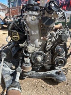 2.7 4-Cylinder Engine & Transmission