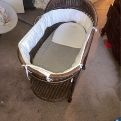 Woven Bassinet