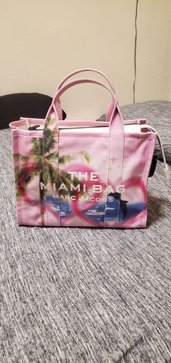 The Miami Bag from the Marc Jacobs City Tote Series