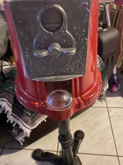 1985 carrouselgumball machine