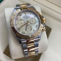 Rolex 116523 Daytona 40mm  Mother Pearl  Roman DIAL With Oyster Bracelet, Watch & Box Only