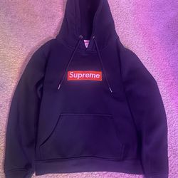 Supreme Hoodie