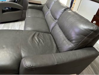 Gray sectional