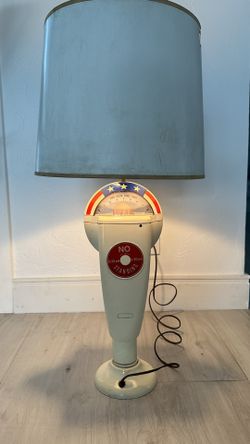Authentic Bicentennial Duncan Miller Parking Meter Lamp With Shade