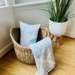 SEAGRASS BASKET FROM BRIGHTROOM