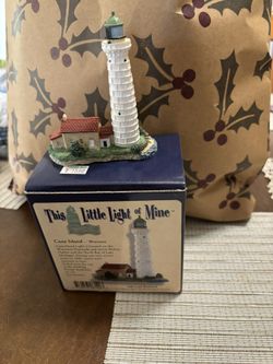 Harbor Lights Miniature Light Houses 13 Pieces