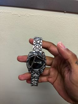 Silver Decorative Wrist Watch