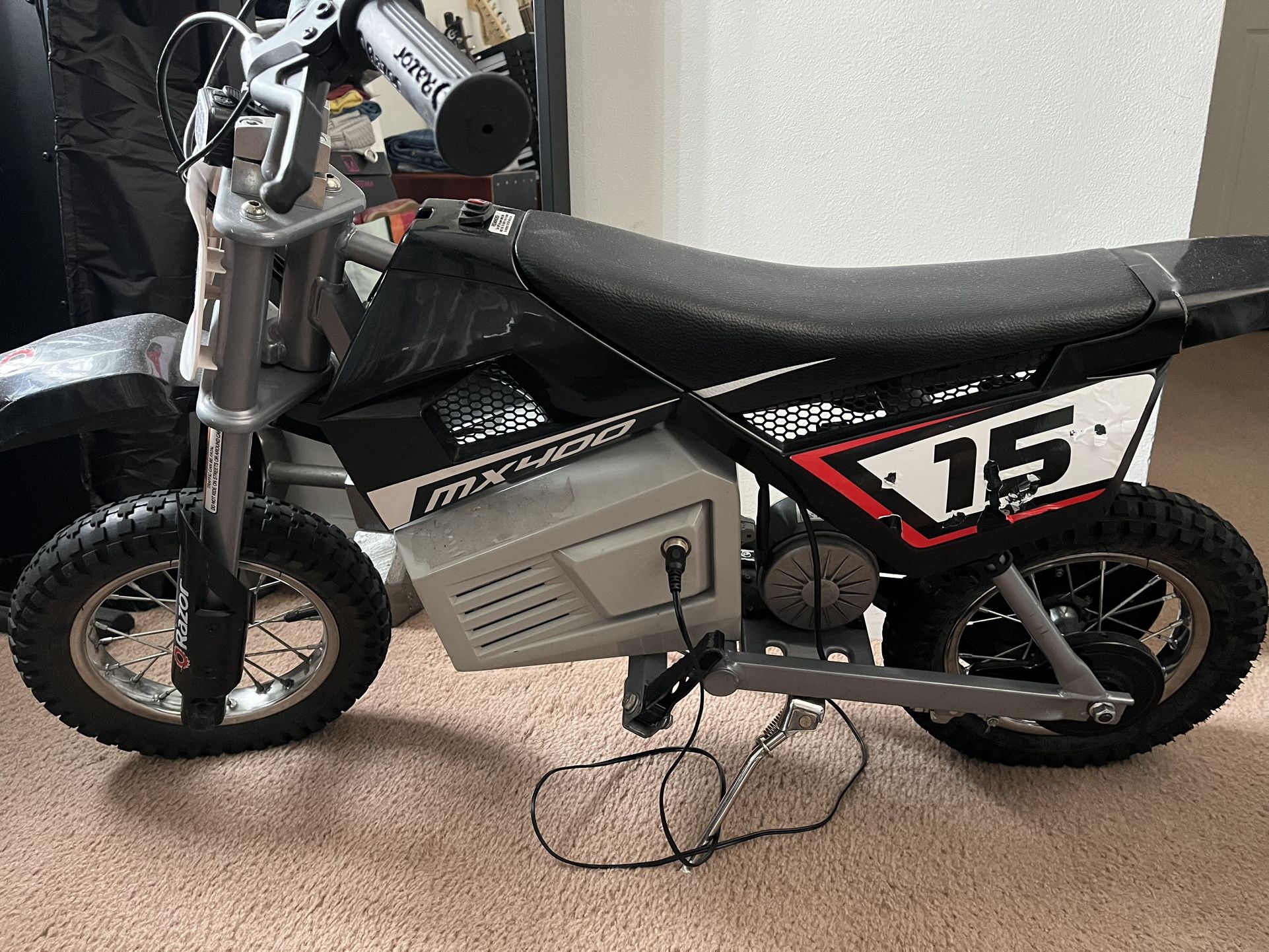 Razor MX400 With New Tire And New Batteries