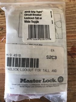 Grip Tight Circuit Breaker Lock Out (Tall or Wide Toggle)