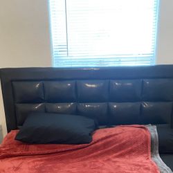 Headboard 