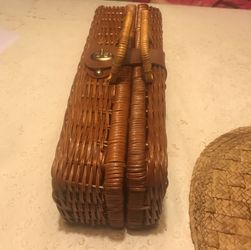 $12!! Picnic basket! Super cute! Perfect for summer!