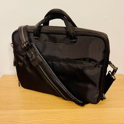Genuine Dell Black Nylon Laptop Carrying Case